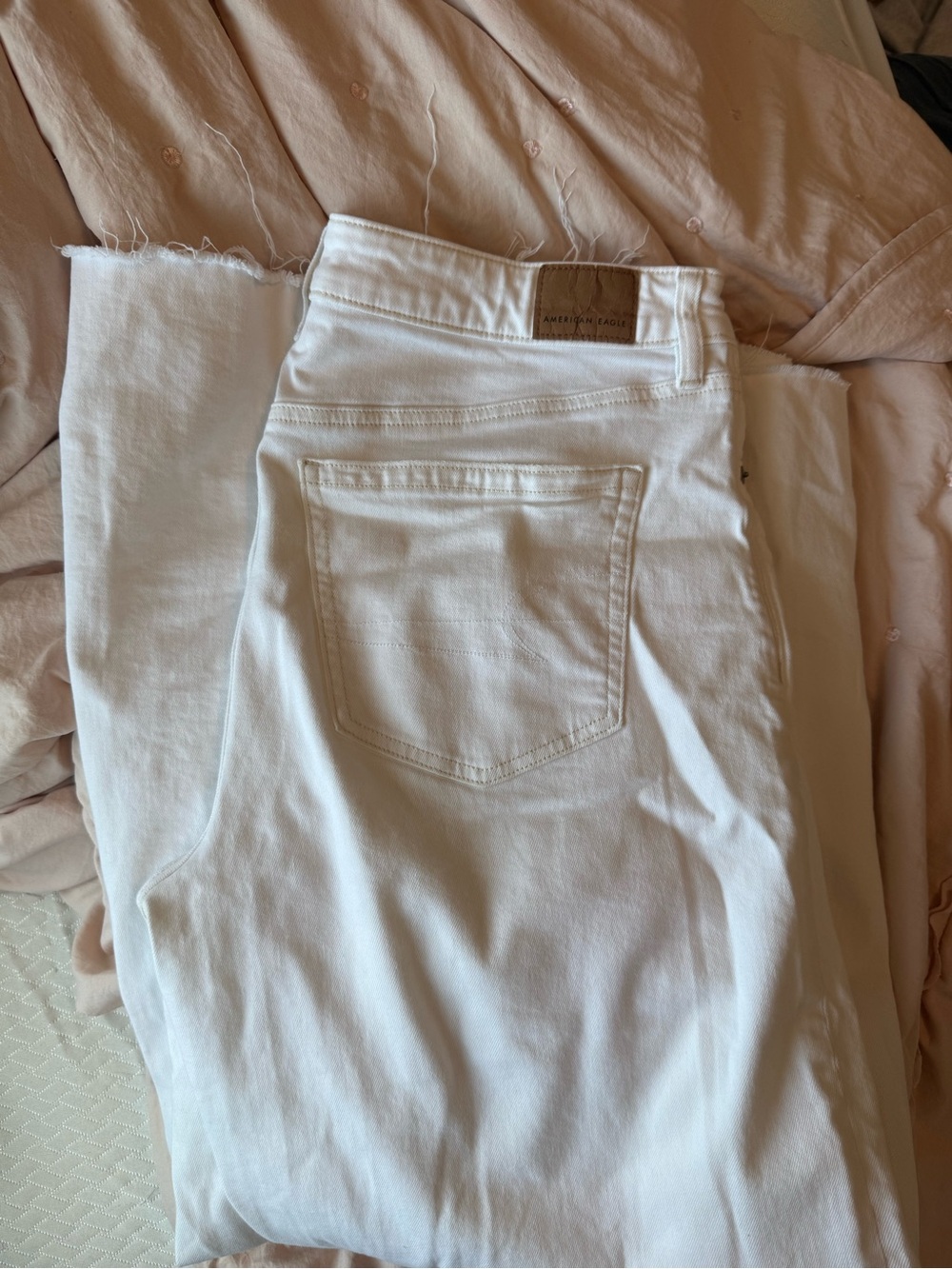 American Eagle Outfitters White High-Rise Wide Leg Jeans